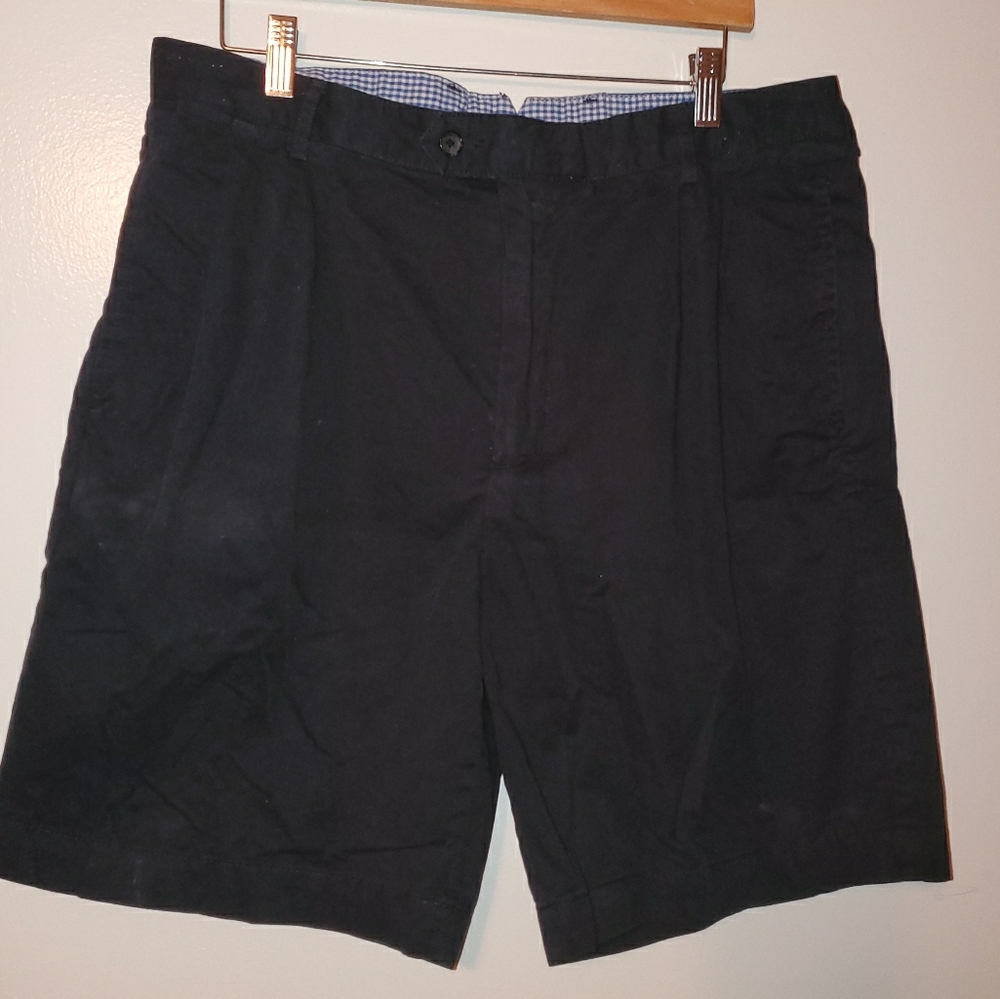 Cremieux navy shorts